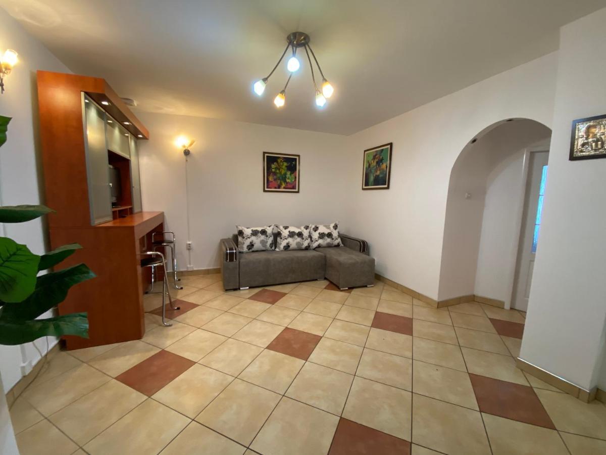 Apartament Modern Langa Castelul Corvinilor Daire Hunedoara Dış mekan fotoğraf